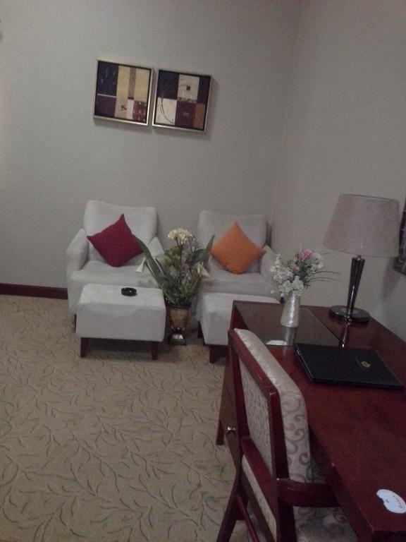 Chelsea Hotel Abuja Oda fotoğraf